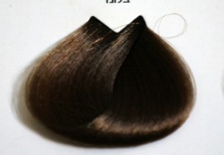 צבע לוריאל 7-0 בלונד LOREAL